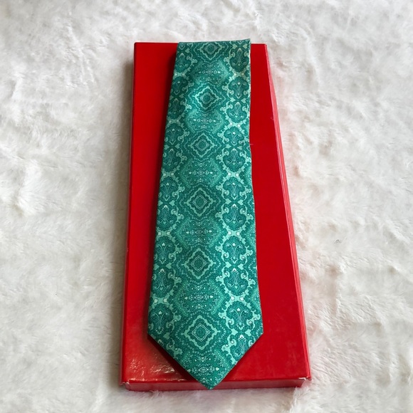 Burberry Other - Burberry Tie (Green)